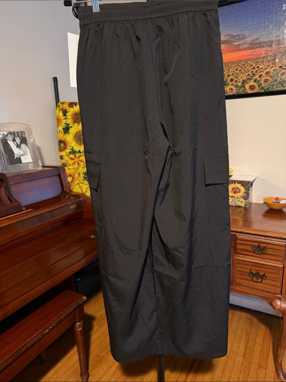 Wide Leg Cargo Pants with Drawstring Waist - Black - Picture 5 of 6